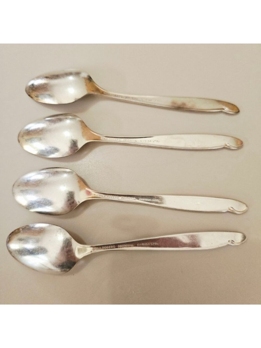 4 Oneida Lady Barbara Spoons 6" teaspoons Rogers silverplate delicate elegant di - Picture 2 of 9